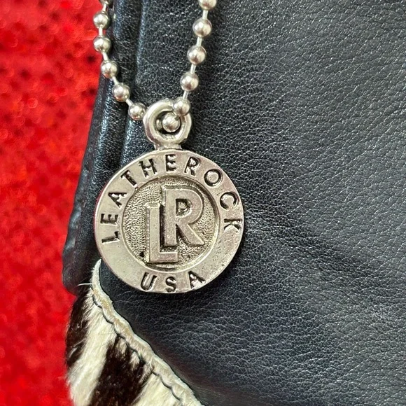 Leatherneck USA Black & Red Animal Print Calf Hair Shoulder Bag Approx. 12 x 11 - Picture 11 of 15